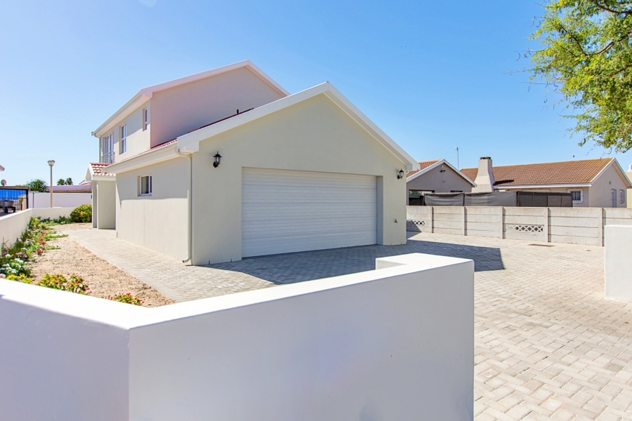 3 Bedroom Property for Sale in Port Owen Western Cape